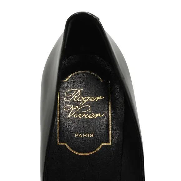 Roger Vivier Curved Heel Pumps in Black Patent Leather